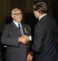 Klik voor foto in apart venster wim_v_deursen_lintje.jpg