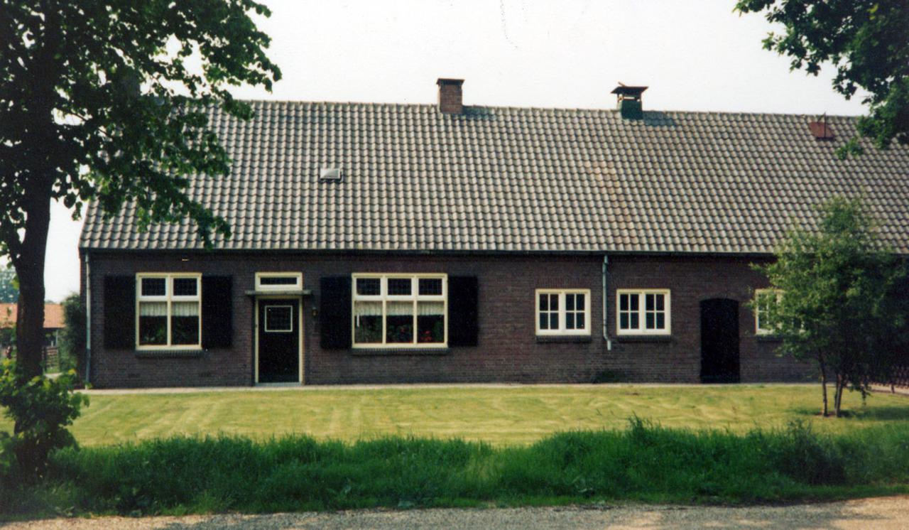 xiii-bf_spoordonk_geeneindseweg-2_1963-84.jpg